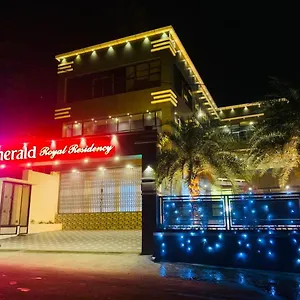 https://emerald-royal-residency.kerala-hotels.net